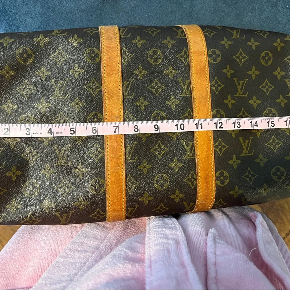 Louis Vuitton Duffle - Picture 8 of 15